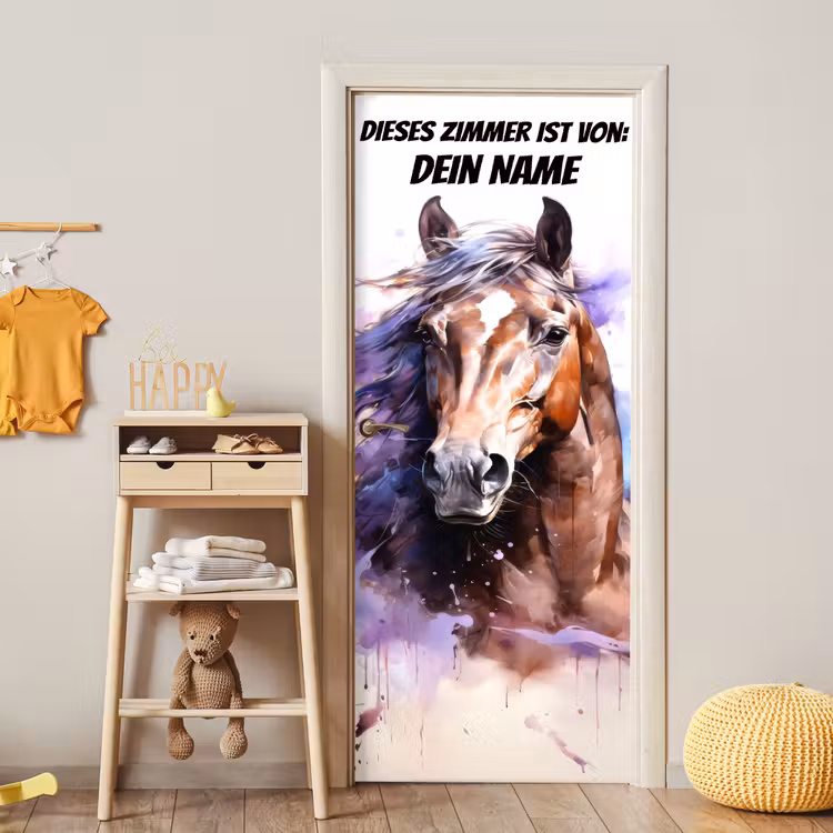 Künstlerisches Pferdeporträt im Aquarellstil mit personalisierbarem Namensfeld. deurposter klein -sfeer4