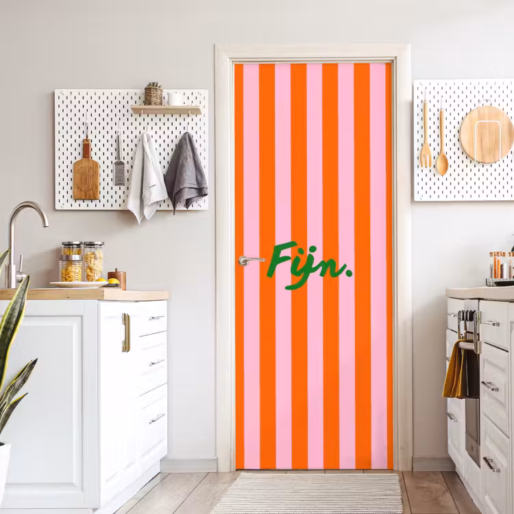 Patroon - Oranje - Fijn - Strepen deurposter klein -sfeer5