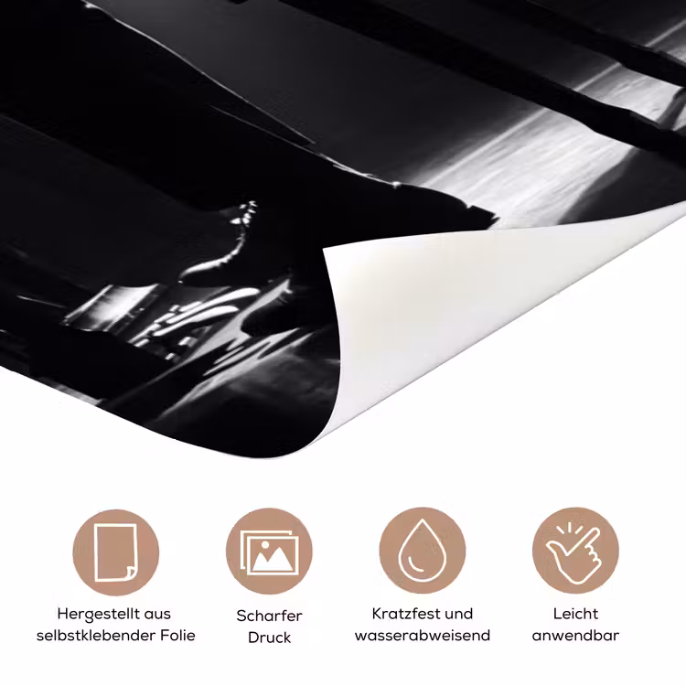 Persoon - Piano - Muziek - Zwart-wit - Podium deurposter klein -tcloseup_DE