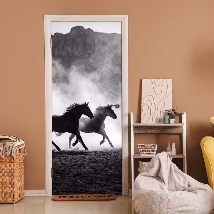 Paard - Ren - Stof - Zwart-wit - Dieren deurposter klein -sfeer1