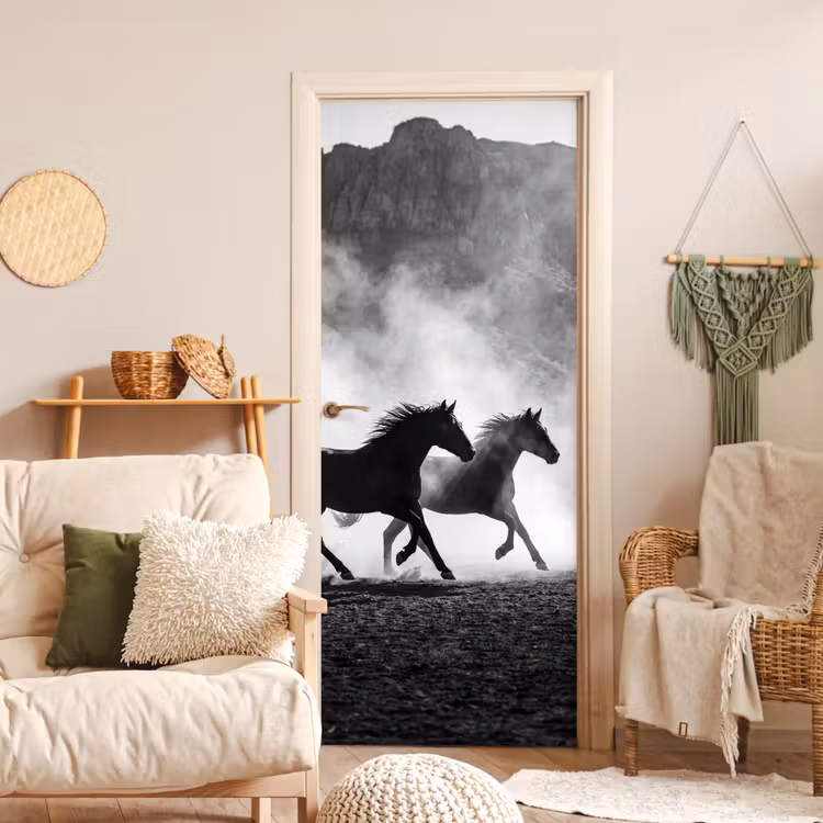 Paard - Ren - Stof - Zwart-wit - Dieren deurposter klein -sfeer2