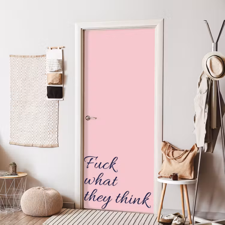 Fuck what they think - Roze - Minimalistisch deurposter klein -sfeer6