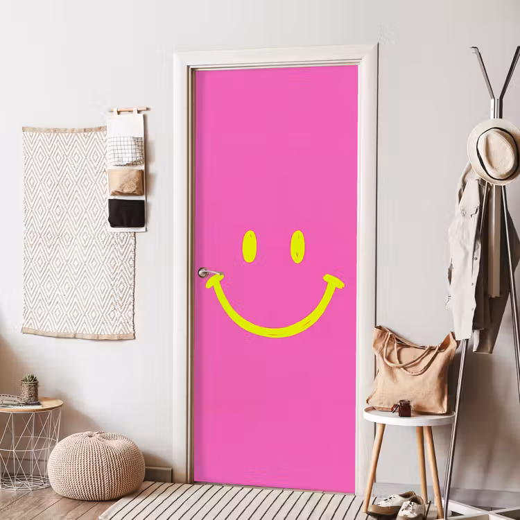 Smiley - Vrolijk - Roze deurposter klein -sfeer6