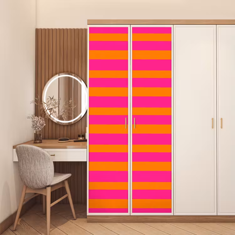 Strepen - Horizontaal - Roze deurposter klein 289 -sfeer3