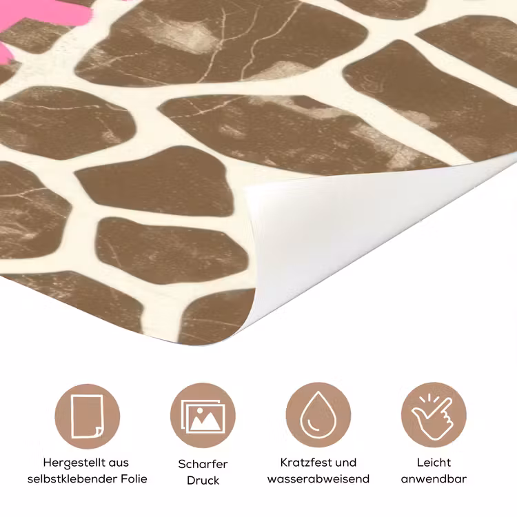Tekst - Be cool or leave - Roze - Giraffenprint deurposter klein -tcloseup_DE