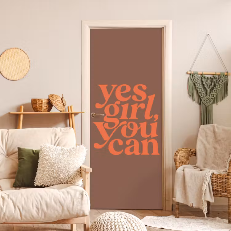 Yes girl you can - Oranje - Bruin deurposter klein -sfeer2