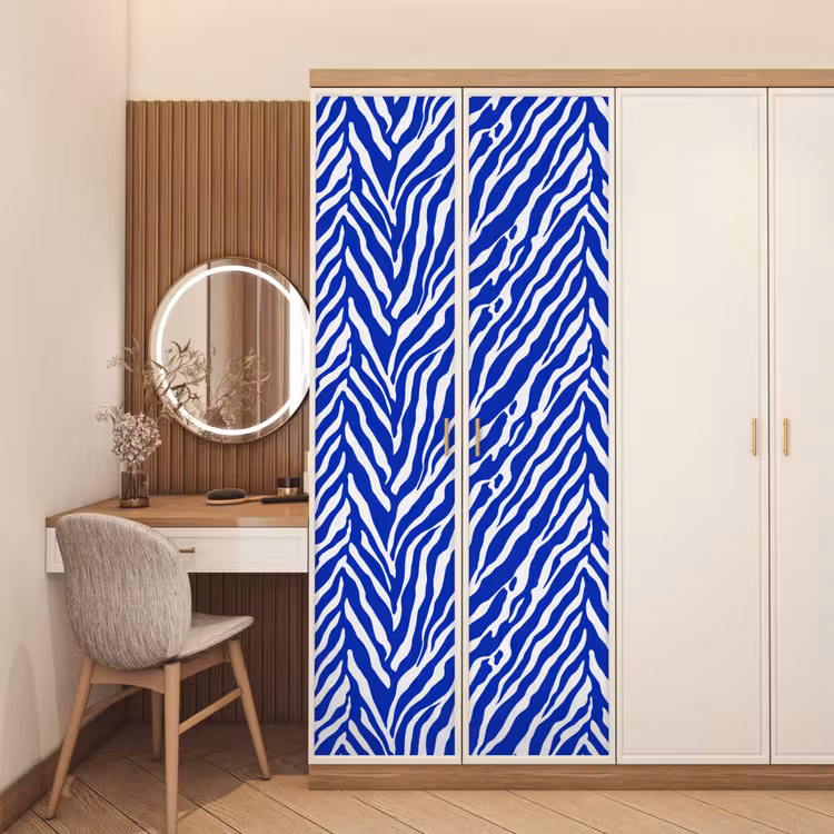 Zebra - Patroon - Kobalt - Blauw deurposter klein 289 -sfeer3