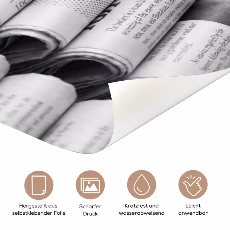 Krant - Stapel - Nieuws - Zwart-wit - Media deurposter klein -tcloseup_DE