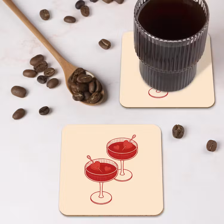Cocktail - Hartjes - Liefde - Illustratie - Rood onderzetter kurk middel -sfeer2