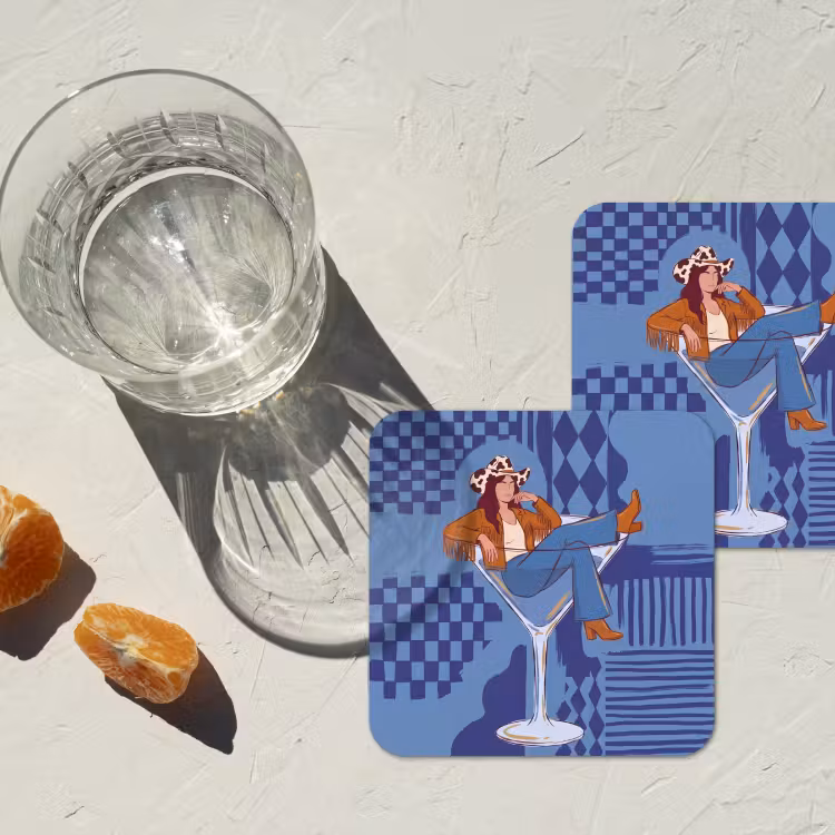 Vrouw - Martini glas - Abstract - Blauw - Kunst onderzetter kurk middel -sfeer4