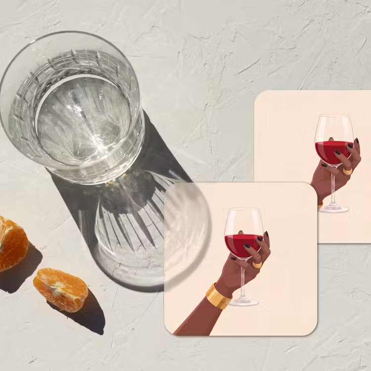 Vrouw - Wijn - Glas - Illustratie - Rood onderzetter kurk middel -sfeer4