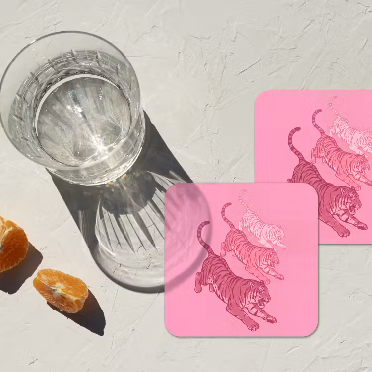 Kat - Springend - Dieren - Roze - Modern onderzetter kurk middel -sfeer4