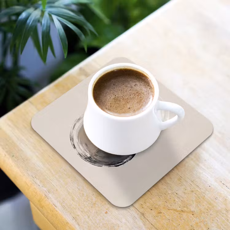 Cirkels - Strepen - Minimalistisch - Zwart onderzetter kurk middel -sfeer5