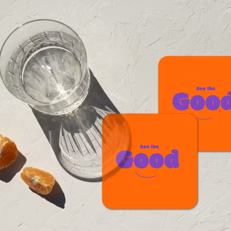 See the good - Paars - Oranje - Smiley onderzetter kurk middel -sfeer4