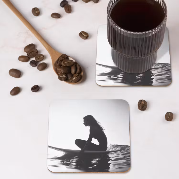 Silhouet - Vrouw - Surfplank - Water onderzetter kurk middel -sfeer2
