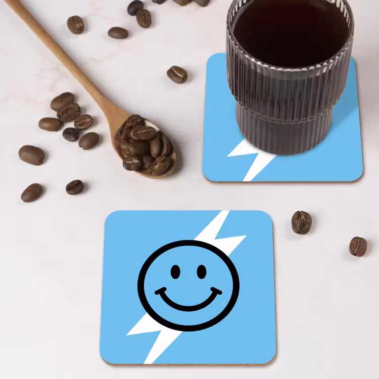 Smiley - Blauw - Bliksem onderzetter kurk middel -sfeer2