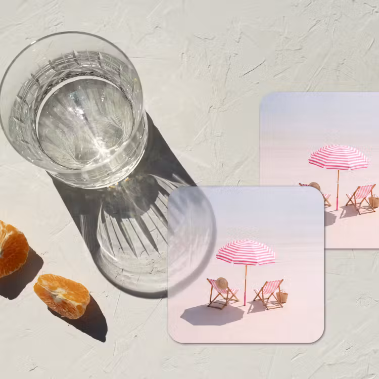 Strand - Parasol - Ligstoel - Zomer - Roze onderzetter kurk middel -sfeer4