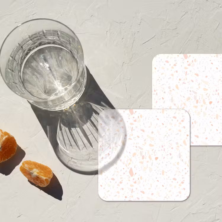 Terrazzo -  Patroon - Wit - Perzik onderzetter kurk middel 366 -sfeer4