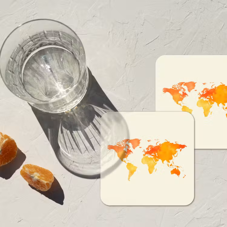 Wereldkaart - Oranje - Kleurrijk onderzetter kurk middel -sfeer4