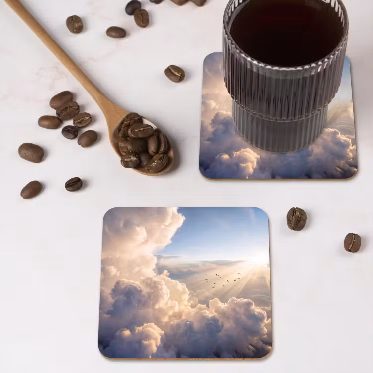 Wolken - Zonnestralen - Natuur - Wit onderzetter kurk middel -sfeer2