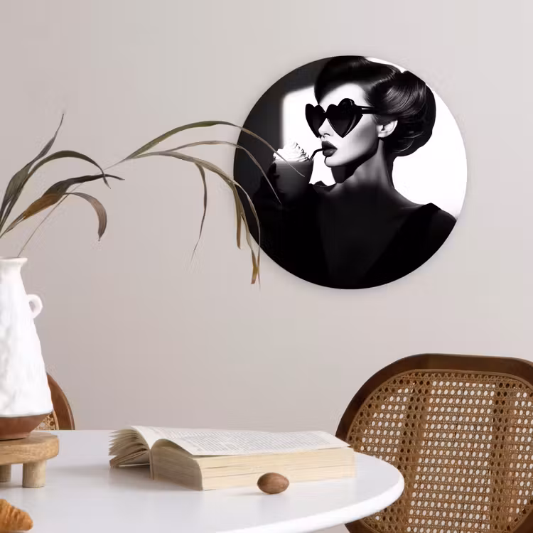 Vrouw - Zwart - Hart Wandcirkel plexiglas klein -sfeer4