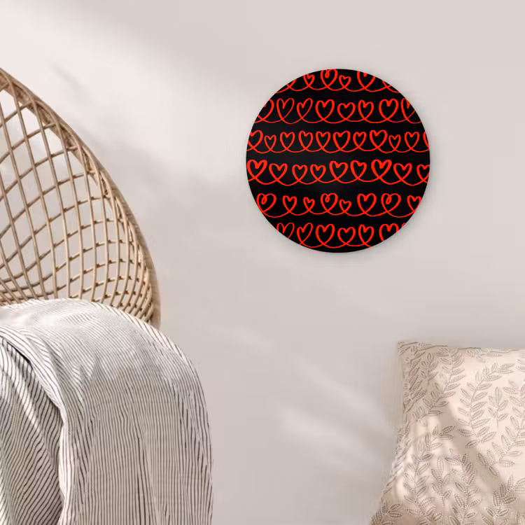 Verweven - Harten - Zwart - Rood Wandcirkel plexiglas klein 852 -sfeer5