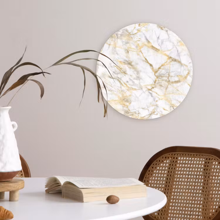 Marmer - Wit - Expressief - Goudaccenten Wandcirkel plexiglas klein 852 -sfeer4