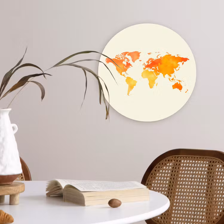 Wereldkaart - Oranje - Kleurrijk Wandcirkel plexiglas klein -sfeer4