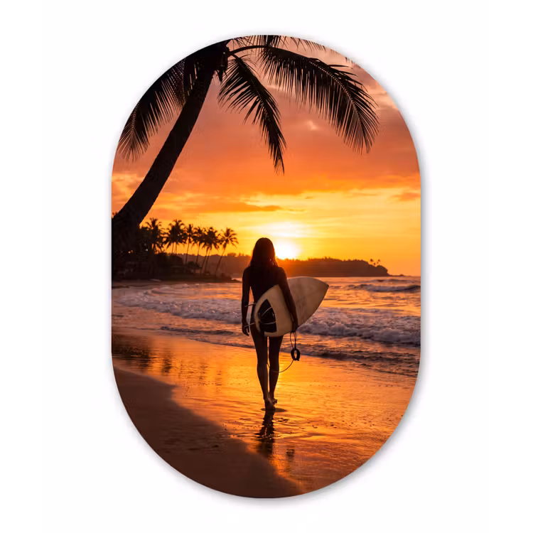 Vrouw - Surfplank - Strand - Zonsondergang - Oranje Wandcirkel Ovaal Aluminium middel -3d