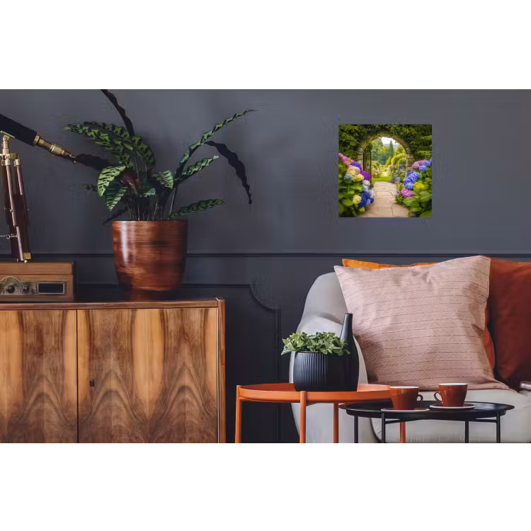 Doorkijk - Poort - Hortensia - Bloementuin Muursticker klein -kamerbank