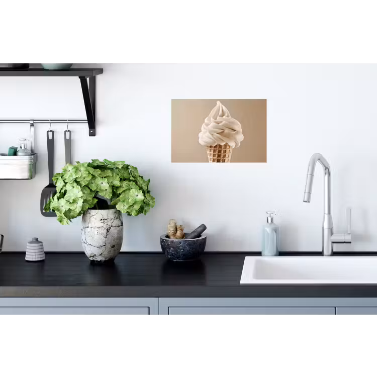 IJs - Softijs - Romig - Hoorntje - Beige Muursticker klein -keuken
