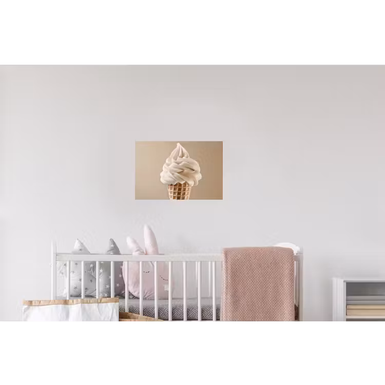IJs - Softijs - Romig - Hoorntje - Beige Muursticker klein -kinderkamer