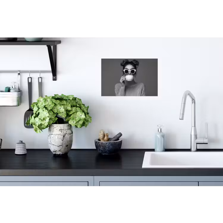 Vrouw - Koffie - Zwart - Wit Muursticker klein -keuken