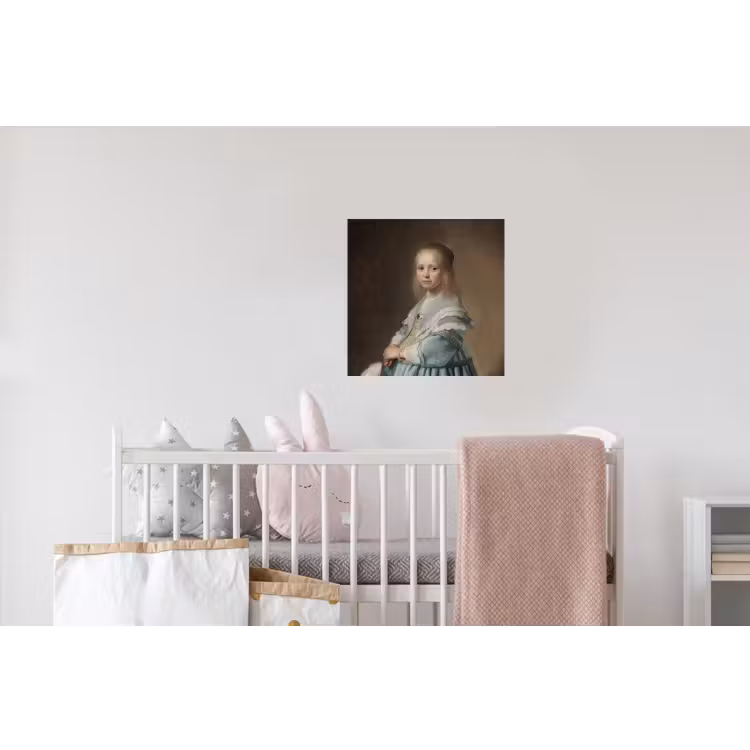 Portret van een meisje in het blauw - Schilderij van Johannes Cornelisz. Verspronck Muursticker klein -kinderkamer