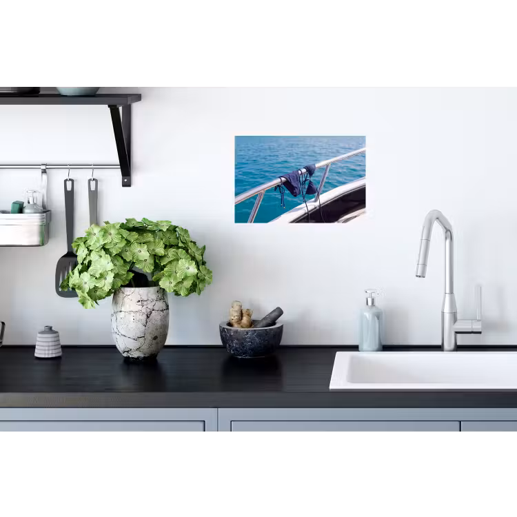 Bikini - Reling - Zee - Zomer - Blauw Muursticker klein -keuken