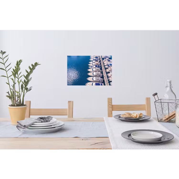 Boot - Jachthaven - Water - Zomer - Blauw Muursticker klein -eettafel