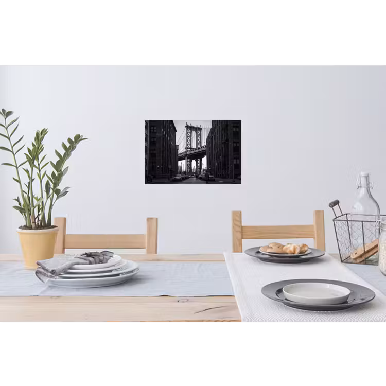 Brug - Stad - Architectuur - Modern - Zwart-wit Muursticker klein -eettafel