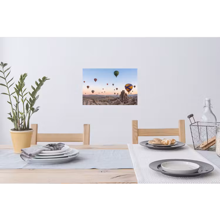 Luchtballonnen - Rotsen - Zonsopgang Muursticker klein -eettafel