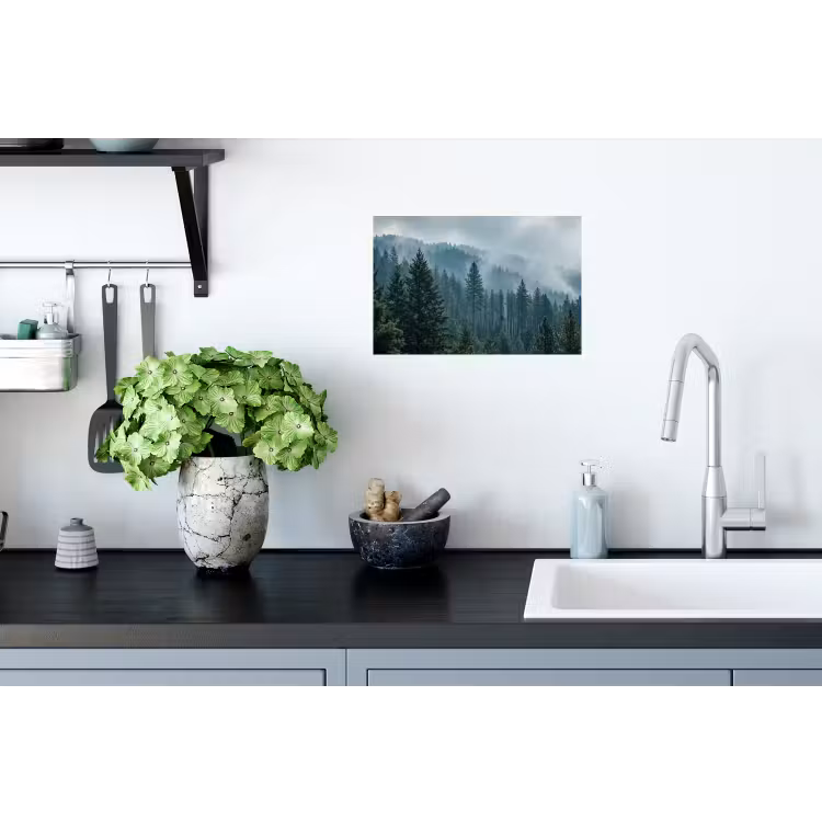 Naaldwoud - Bergen - Mist Muursticker klein -keuken