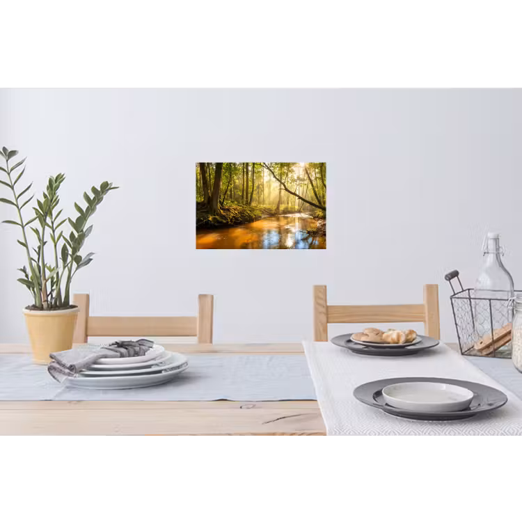 Bos - Beek - Zonlicht - Natuur - Groen Muursticker klein -eettafel