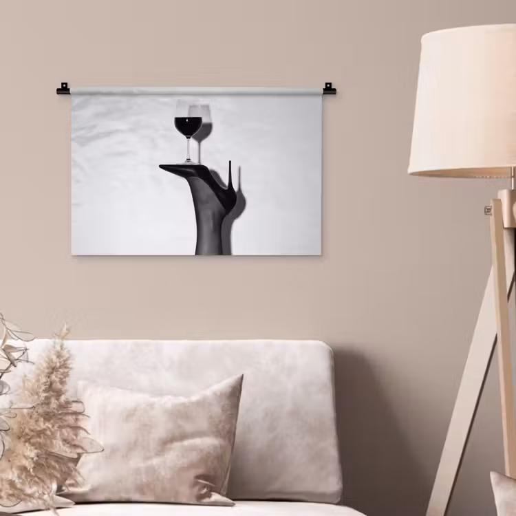 Hak - Wijn - Minimalistisch - Zwart Wandkleed katoen klein -sfeer4