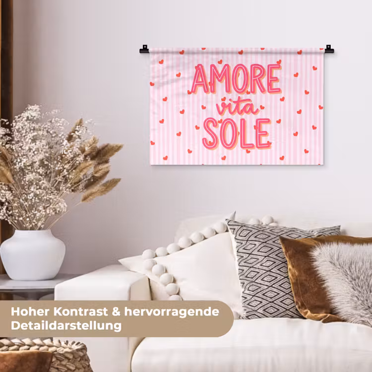 Amore vita sole - Roze - Hartjes Wandkleed katoen klein -tsfeer1_DE
