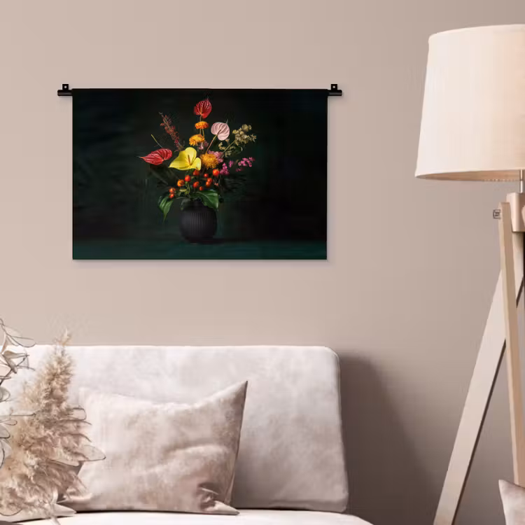 Bloemen - Vaas - Zwart Wandkleed katoen klein -sfeer4