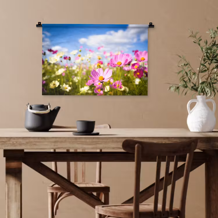 Bloemen - Wei - Paars - Gras - Wit - Wolken - Blauw Wandkleed katoen klein -sfeer6
