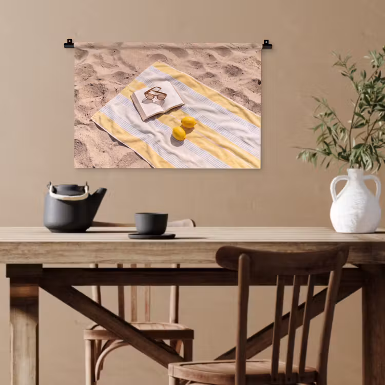 Boek - Zonnebril - Strand - Zomer - Geel Wandkleed katoen klein -sfeer6