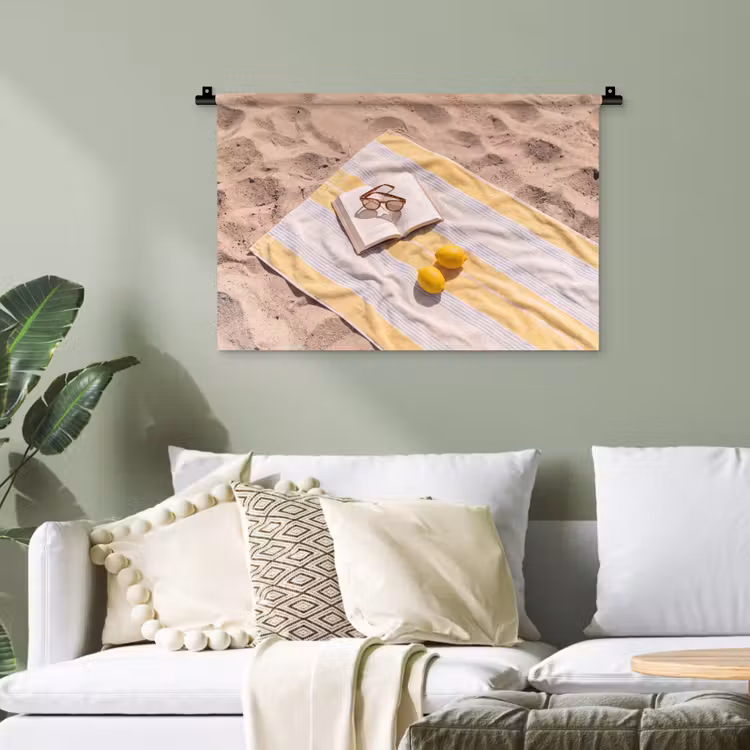 Boek - Zonnebril - Strand - Zomer - Geel Wandkleed katoen klein -sfeer7