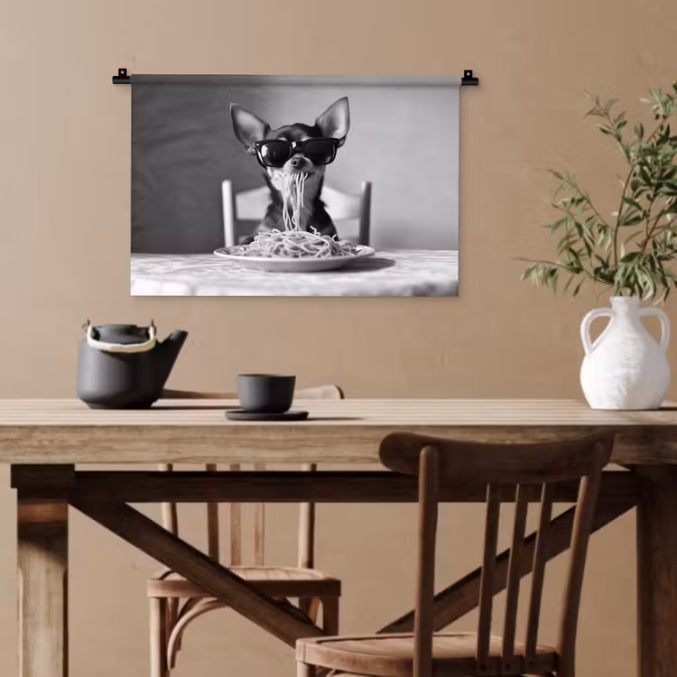 Chihuahua - Hond - Zonnebril - Humoristisch - Zwart - Wit - Spaghetti Wandkleed katoen klein -sfeer6