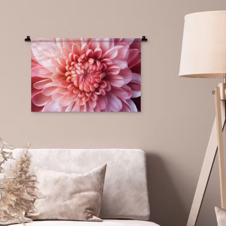 Dahlia - Bloem - Close up - Roze Wandkleed katoen klein -sfeer4