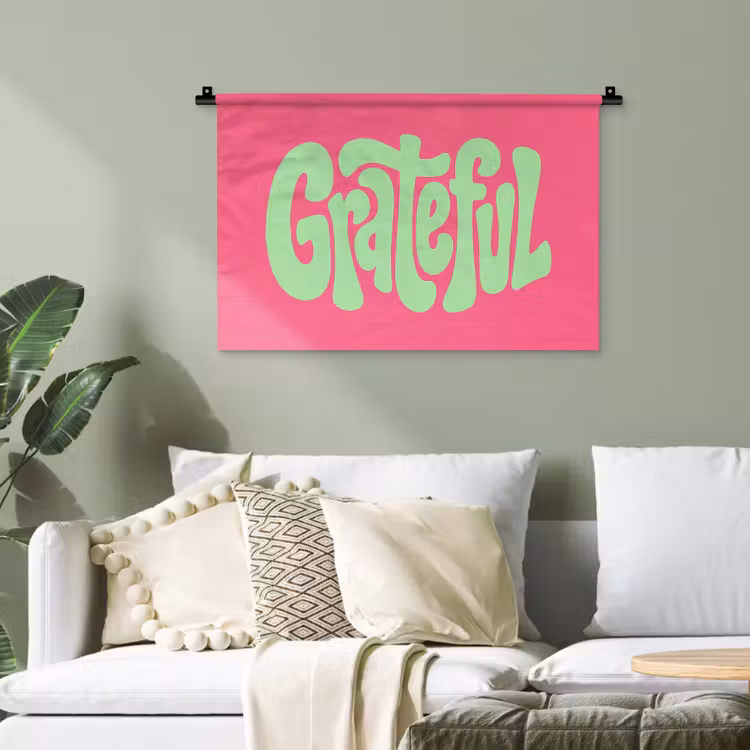 Grateful - Groen - Grafisch - Vloeiend Wandkleed katoen klein -sfeer7