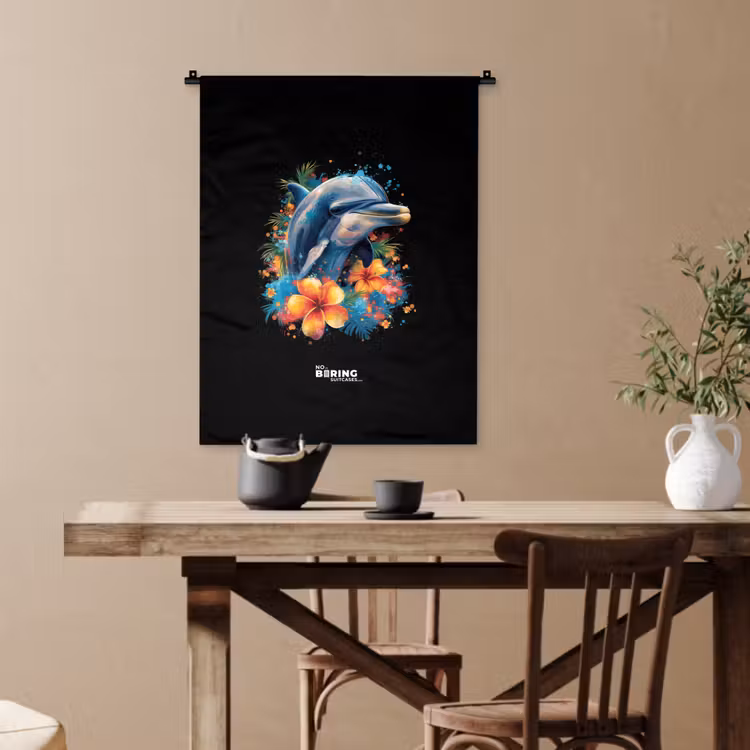 Dolfijn te midden van graffiti bloemen Wandkleed katoen klein -sfeer6